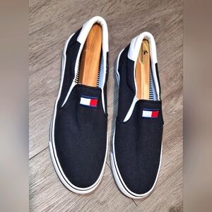 Tommy Hilfiger Roaklyn Slip On Sneakers New  Men's size 10 Clasic Tommy Logo